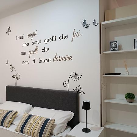 Studio Metro Bologna Rome Luaran gambar